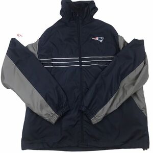 REEBOK Me's Large New England Patriots Genuine Lightweight Windbreaker J…